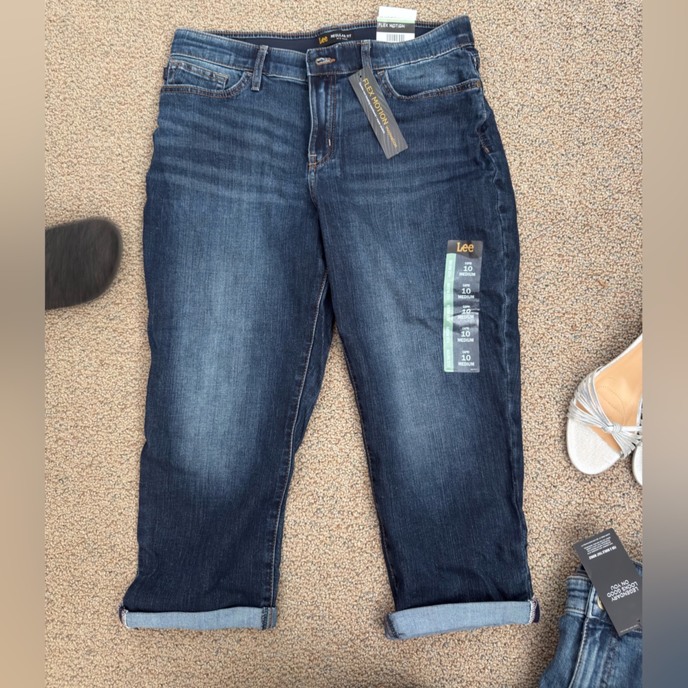 Lee women’s capris